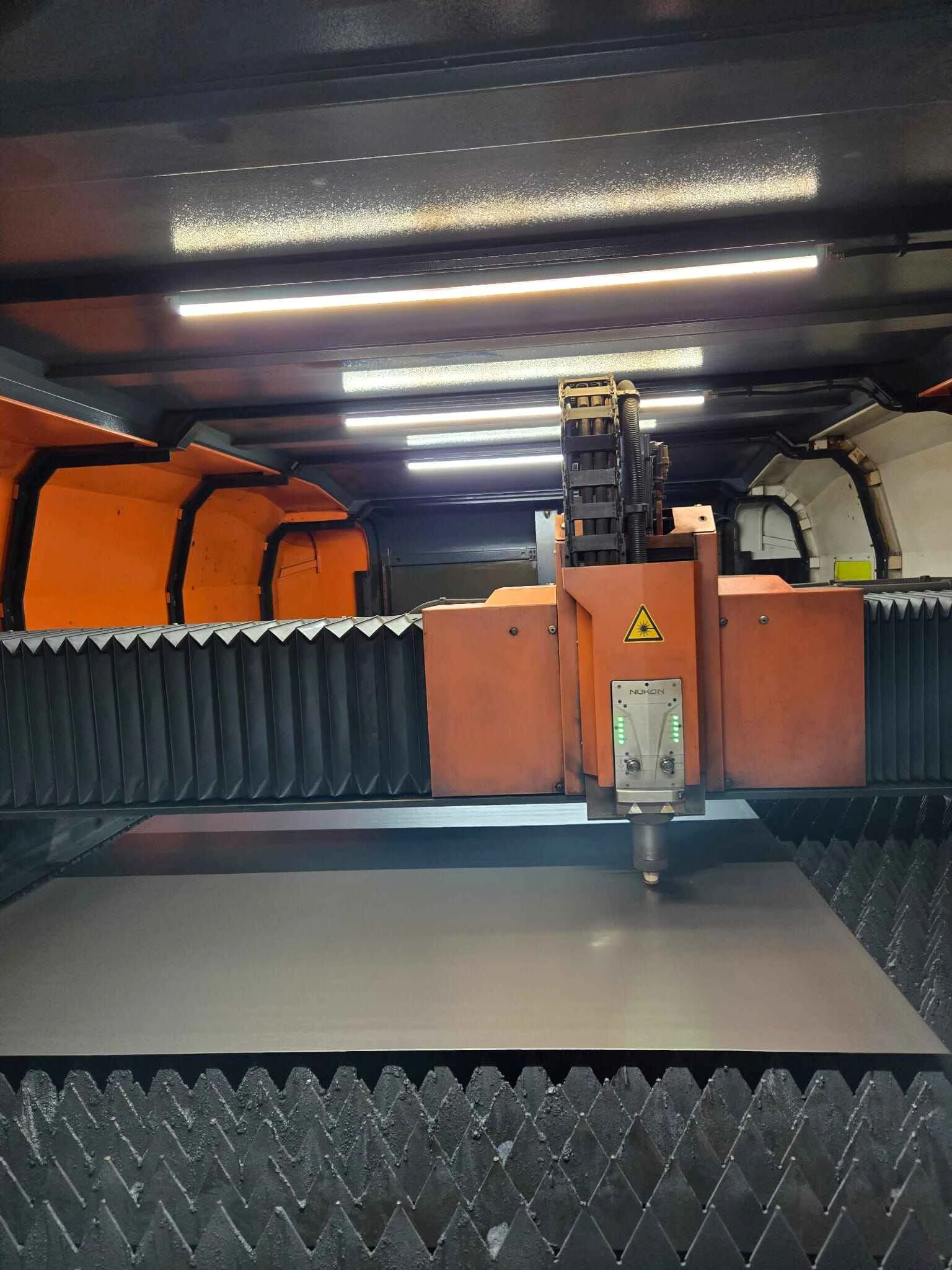 cnc laser cutting