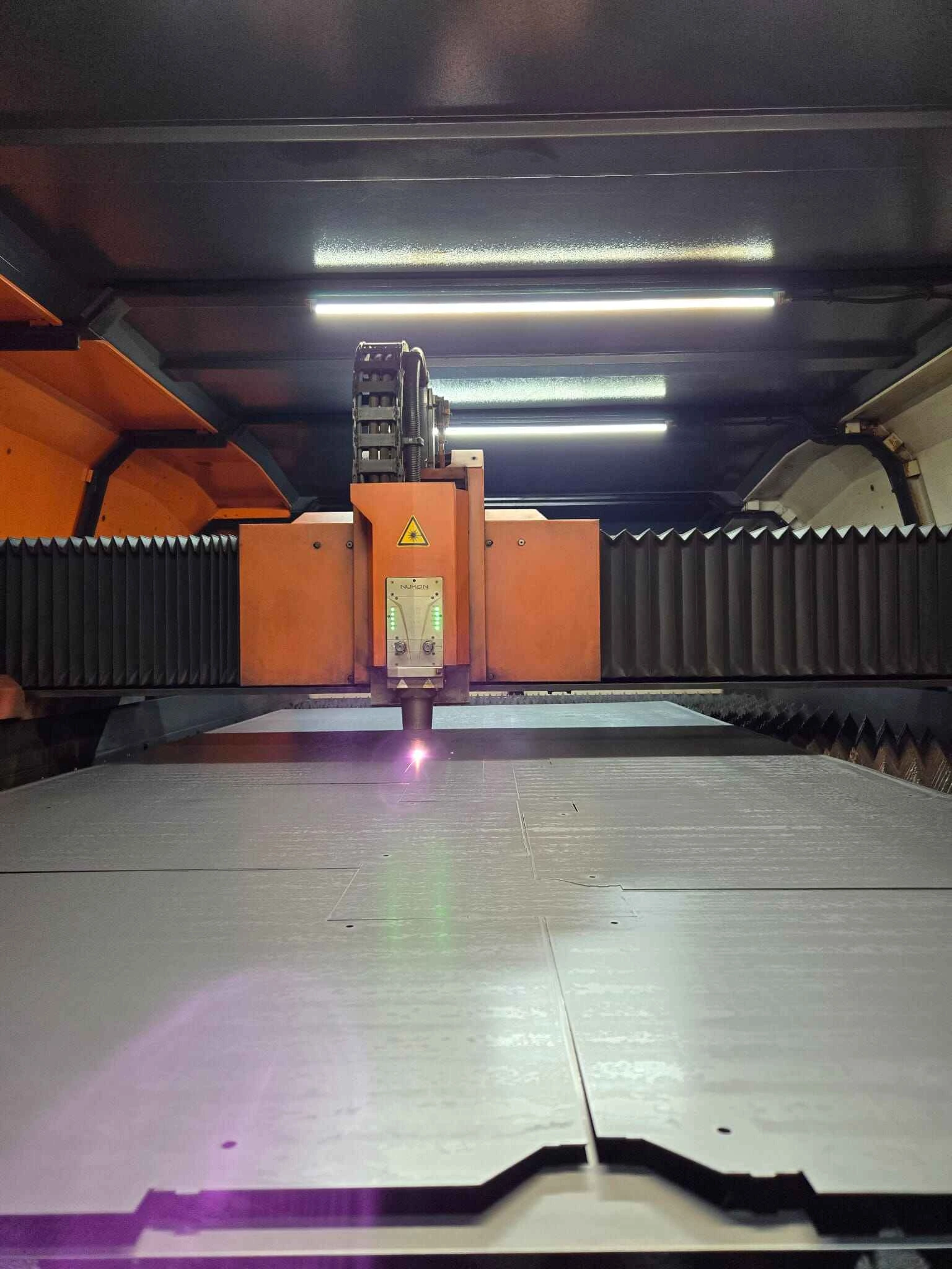 cnc laser cutting