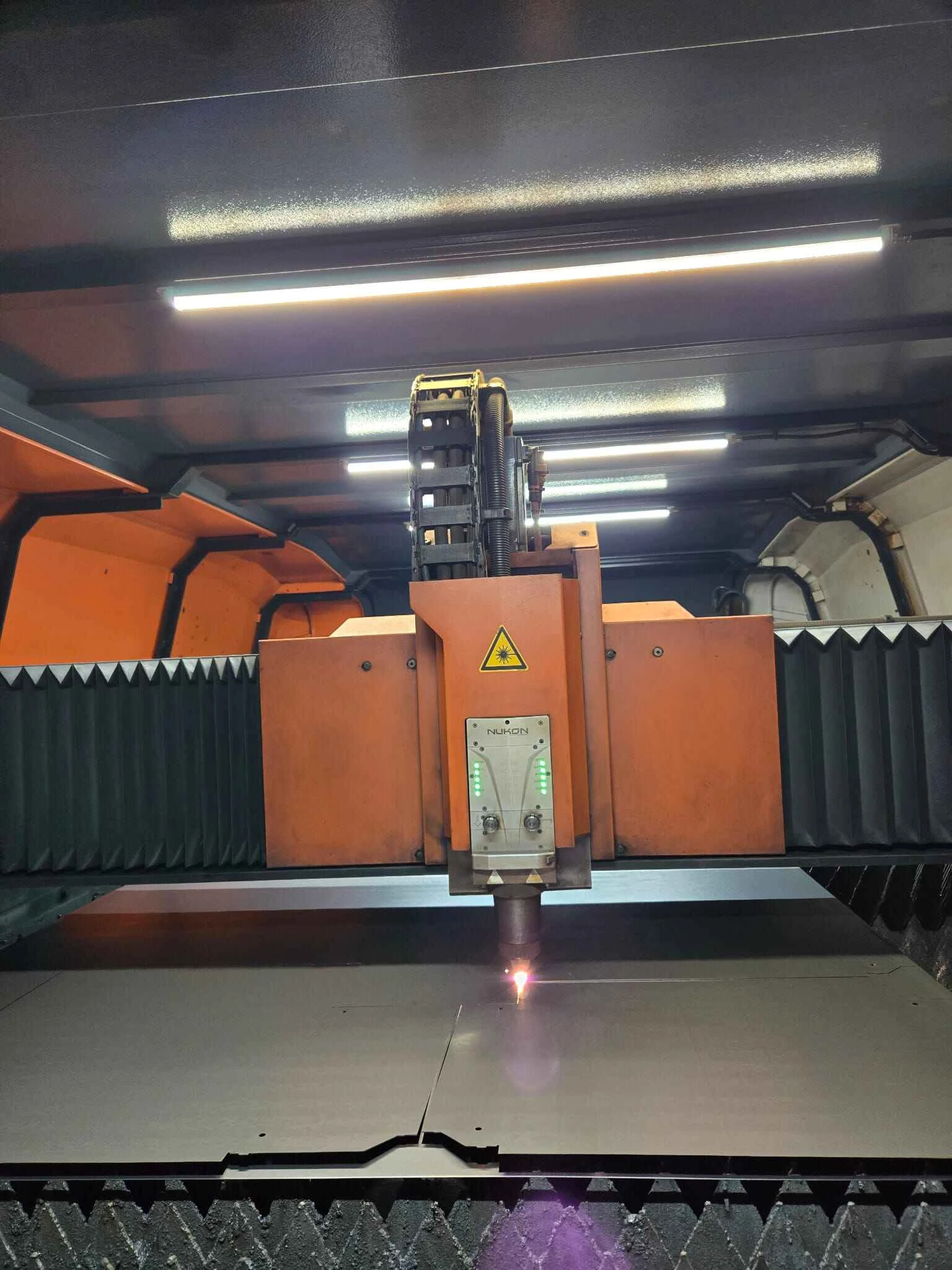 cnc laser cutting